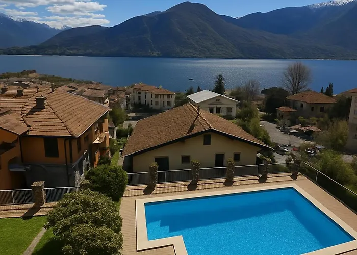 Ca Del Senior - Pool & View